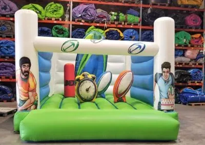 Jeu gonfable d'enffants